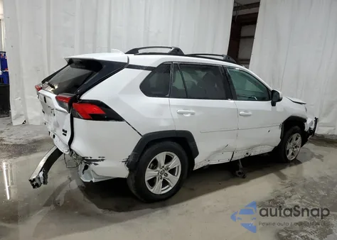 2021 Toyota Rav4 Xle из США, поврежденный, VIN 2T3P1RFV9MC237592